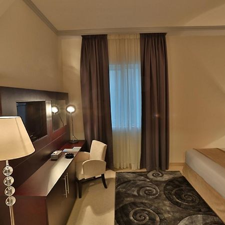 Tower Hotel Apartments Abu Dhabi Exterior photo