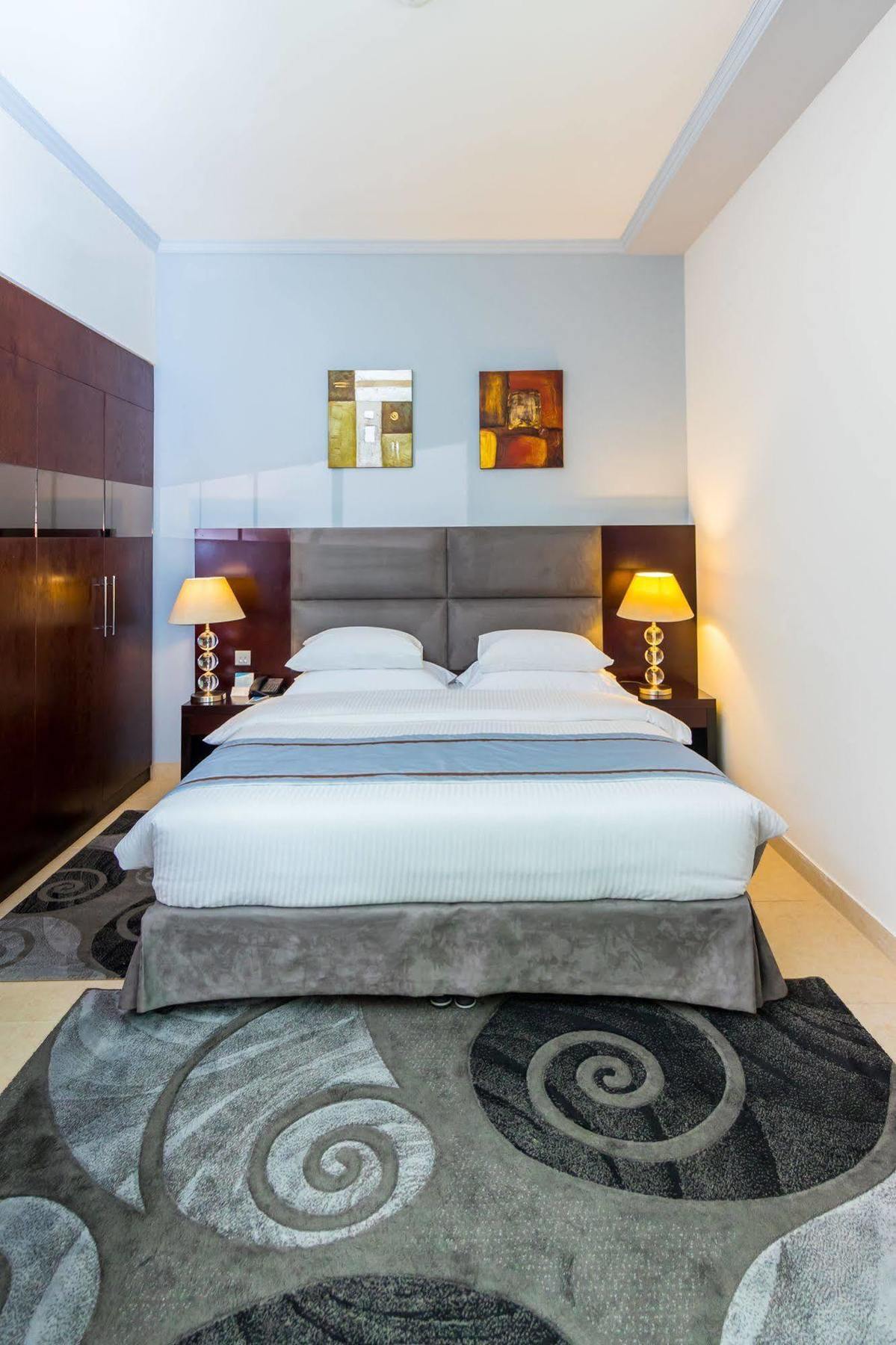 Tower Hotel Apartments Abu Dhabi Exterior photo